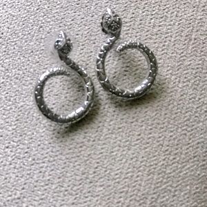 Snake Earrings - Silver